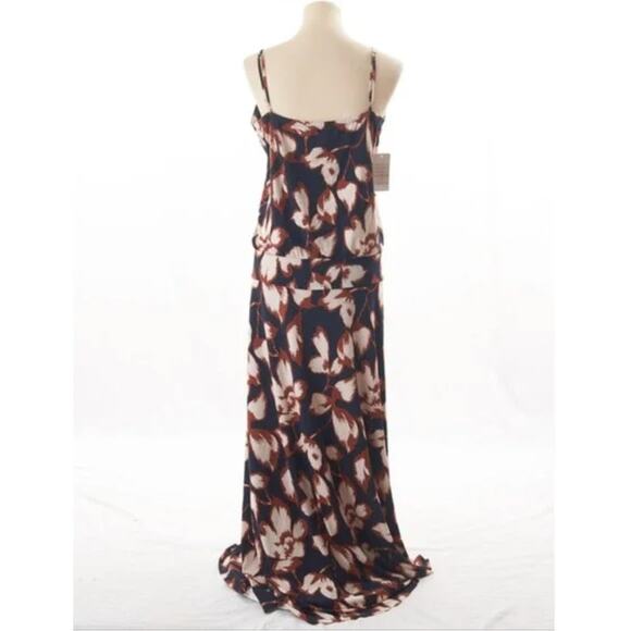 EVEREVE NWT Millie Abstract Maxi Dress // M - Picture 9 of 9